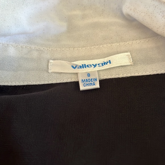 Valley girl black white laced sheer top - Picture 6 of 6